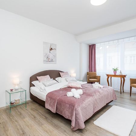 Hradec Králové Perla Hradce 302 아파트 외부 사진